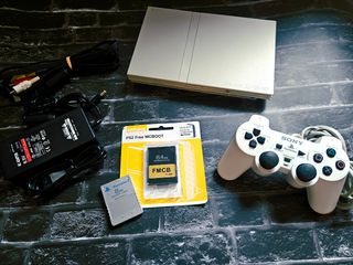 Consola sony PlayStation 2 slim blanco ceramica