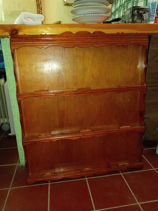 Platero 5 platos antiguos. Madera pino