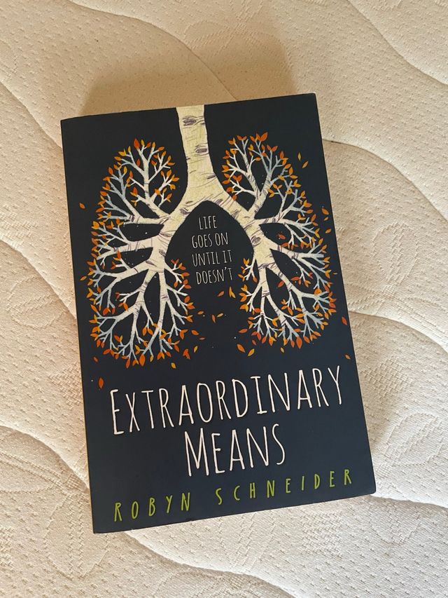 Libro Extraordinary Means | Robyn Schneider
