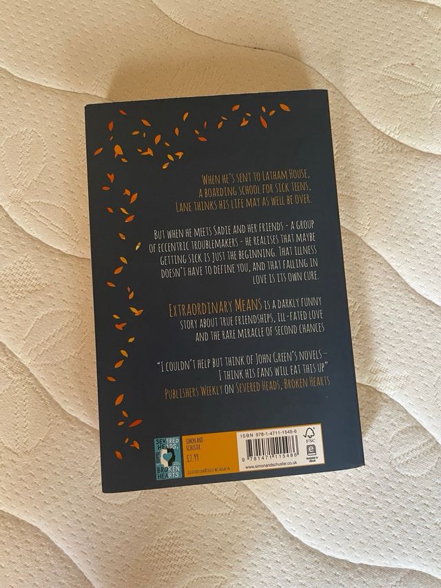 Libro Extraordinary Means | Robyn Schneider