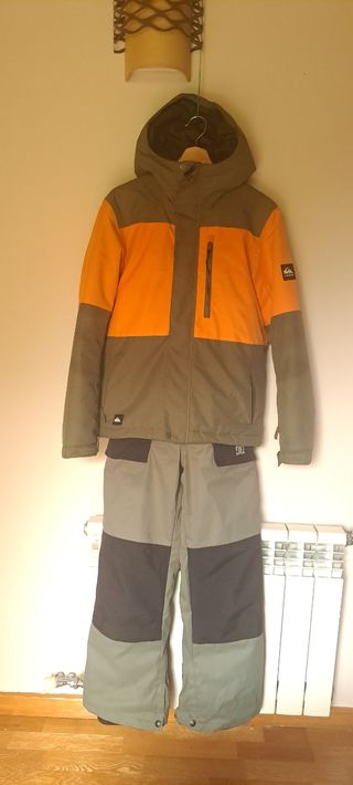 Chaqueta Quicksilver + pantalon Peto DC esquí/snow