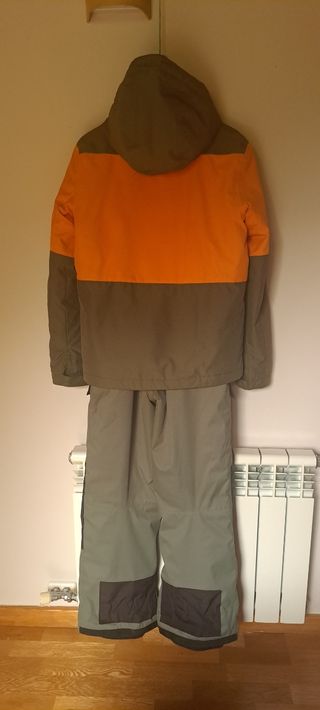 Chaqueta Quicksilver + pantalon Peto DC esquí/snow