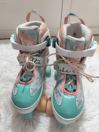 Patines cuatro ruedas  niña, talla 35