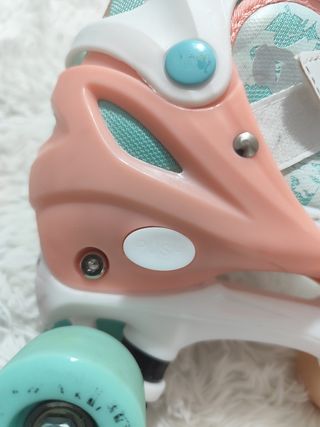 Patines cuatro ruedas  niña, talla 35