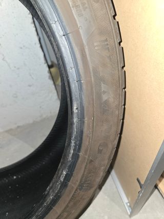 Neumático Viking 225/40 R19 YXL (2024)