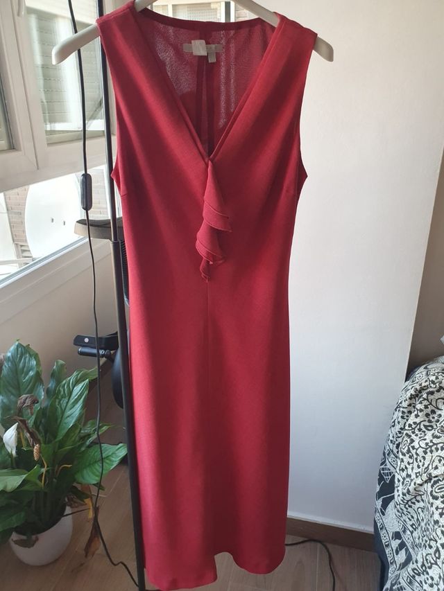 Vestido rojo Zara - Talla 36. Burdeos