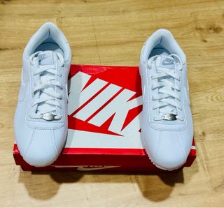 Zapatillas Nike Cortez blancas 36