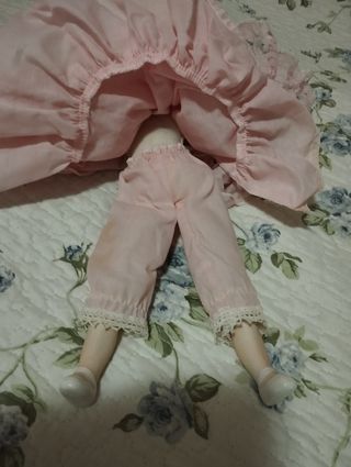 Bambola di porcellana vintage
