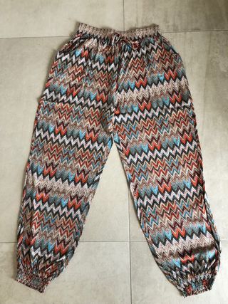 Pantaloni estivi stile disegno  “ Missoni”