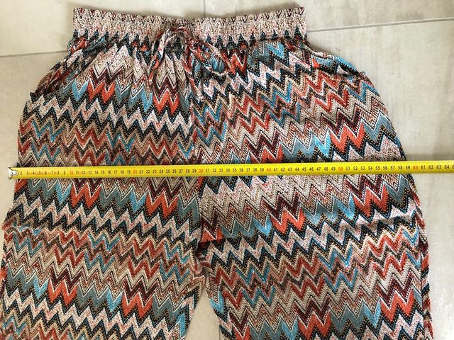 Pantaloni estivi stile disegno  “ Missoni”