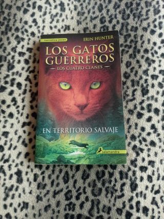 Los gatos guerreros.
En territorio salvaje 