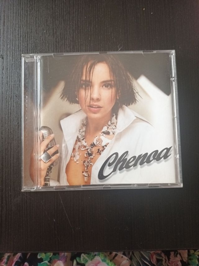 CD Chenoa - Música Latina