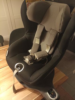 Se vende silla de bebe GB para coche