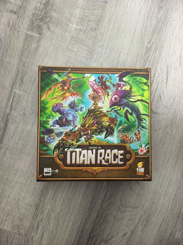 Titan Race - Juego de mesa