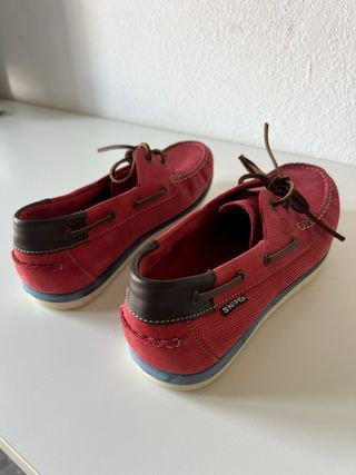 Zapatos náuticos Snipe rojos