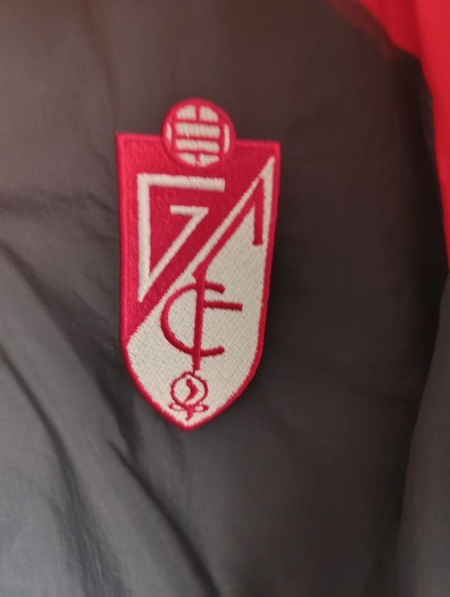 Chaquetón Granada CF - Negro/Rojo