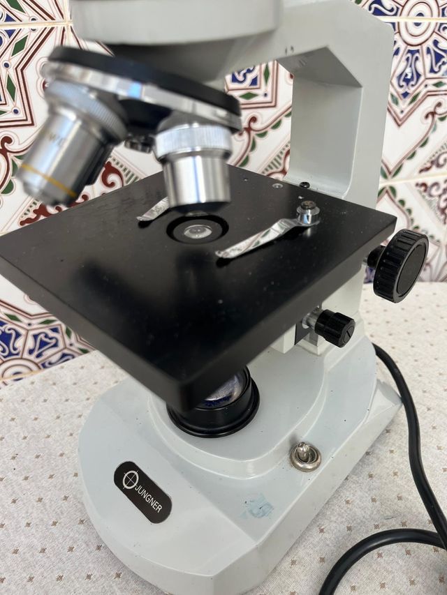 Microscopio Opanger - Scuola elettrica
