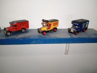 6 Miniaturas Carros Antigos