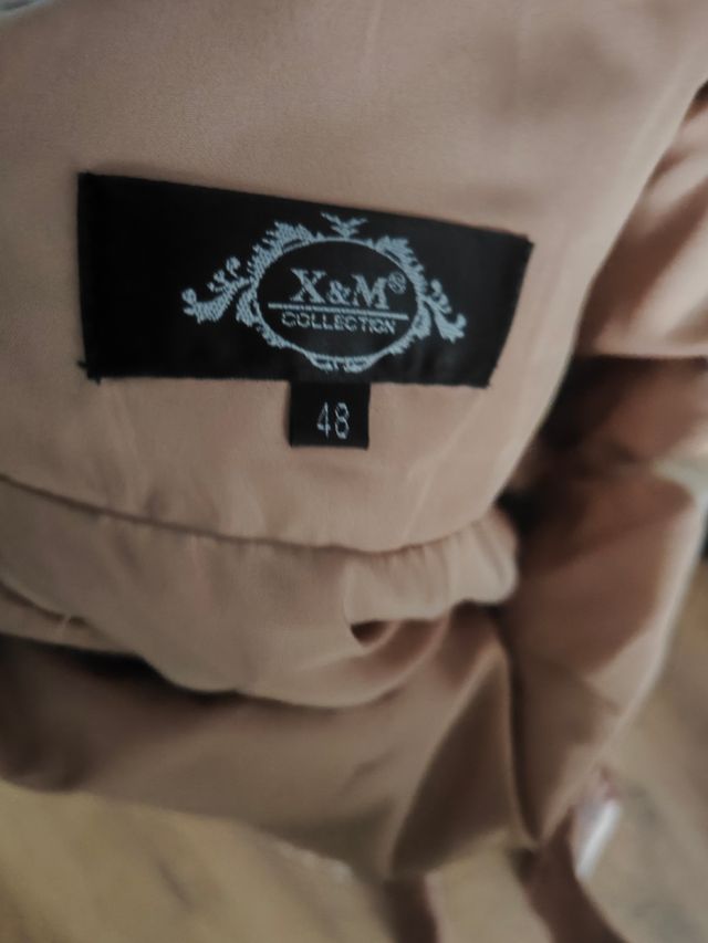 Vestido Pliegues Dorado