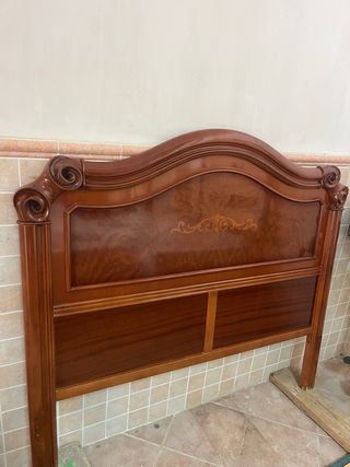 Cabecero madera marrón