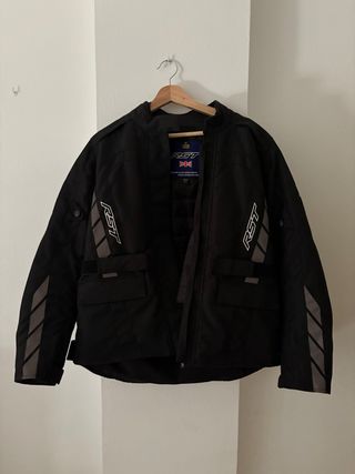 Chaqueta moto RST negra