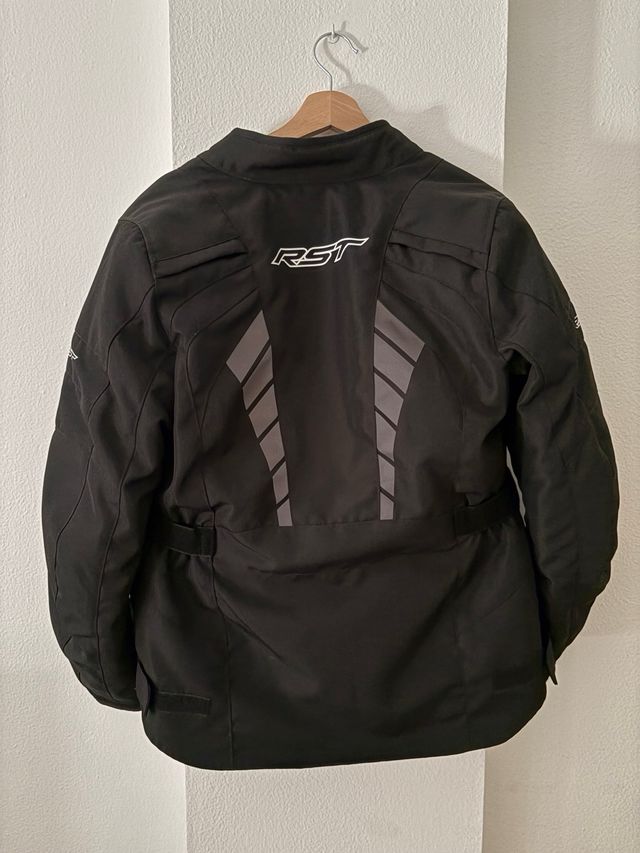 Chaqueta moto RST negra