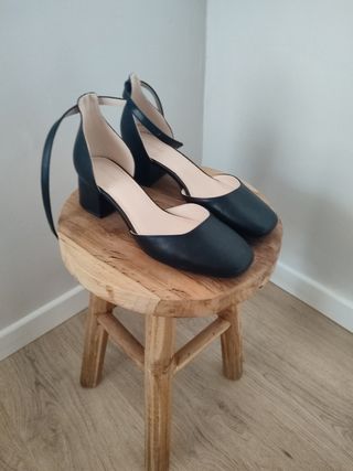 Zapatos tacón negros