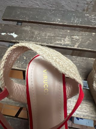 Sandalias cuña rojas - talla 38