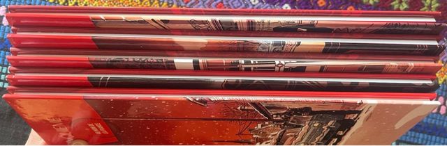 Lote BD Les Mystères de la 5e République - T1 a T5