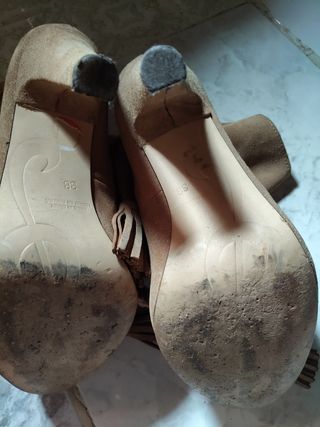 Botines beige Stradivarius