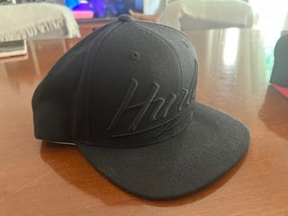 Gorra negra Hype