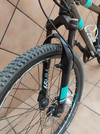 Bicicleta Rock Rider suspensión delantera 24''