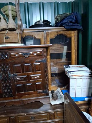 Muebles antiguos estilo castellano