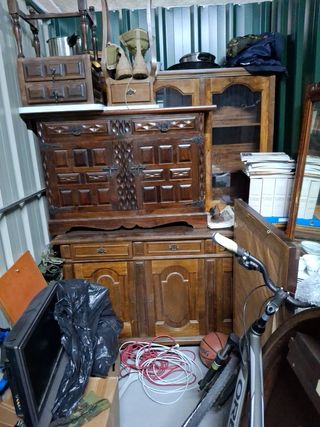 Muebles antiguos estilo castellano