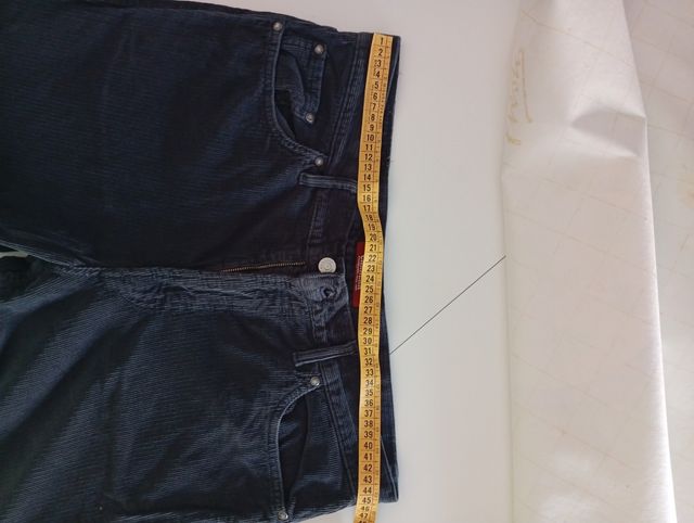 Pantaloni Carrera a coste grigio antracite 