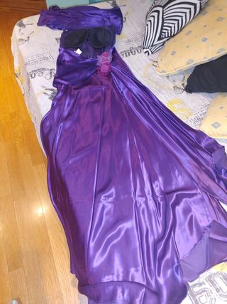 Traje evento morado