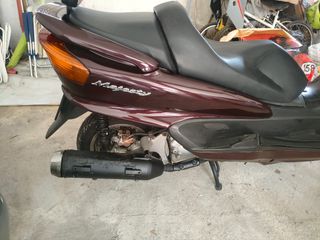 Yamaha Majesty 250cc
