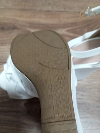 Sandalias Zatz blancas plataforma 38