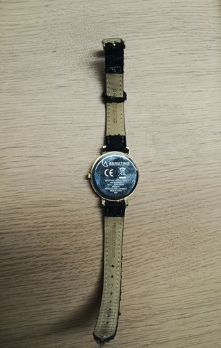 Reloj EMP gótico - Negro/Dorado