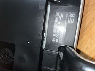 2 PCs HP + monitor + 2 teclados