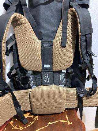 Mochila trekking Forclaz 50L bushcraft