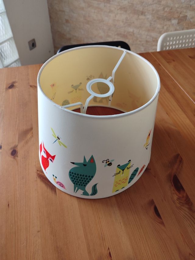 Pantalla infantil lámparas animales