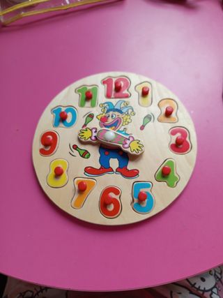 Reloj para aprender la hora en reloj de agujas 