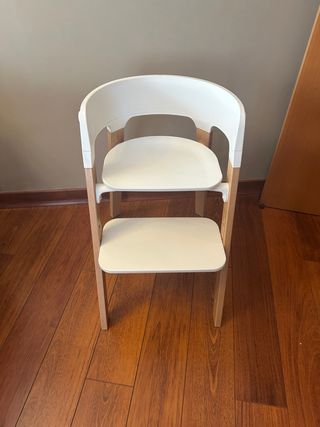 Trona Stokke Steps - Blanca