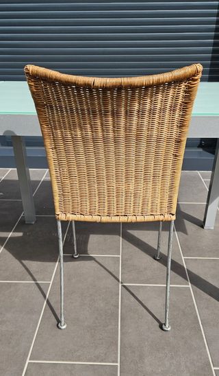 Mesa exterior cristal-metal