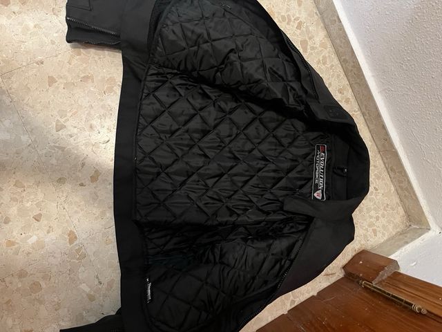 Chaqueta moto negra