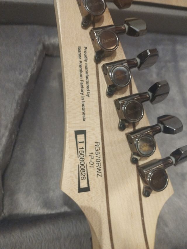 Guitarra eléctrica Ibanez Premium