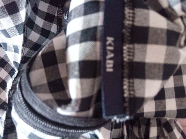 Peto corto Kiabi blanco y negro