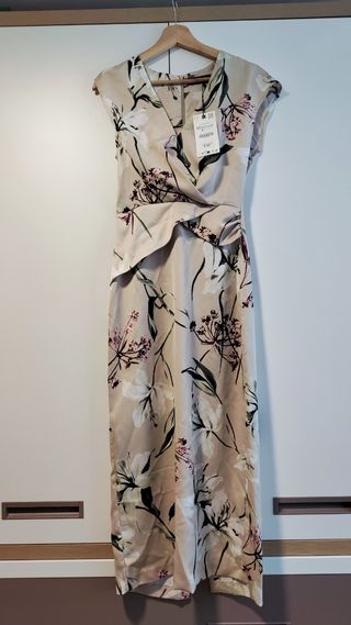 Vestido Zara midi floral XS