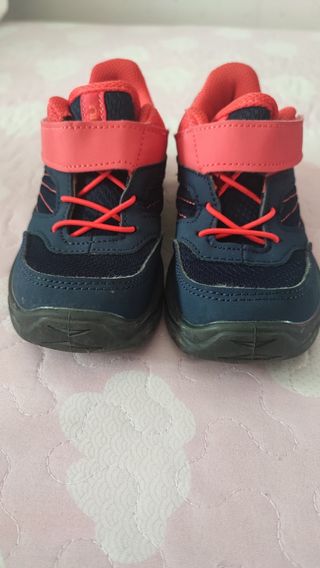 Zapatillas trekking velcro niño talla 30
